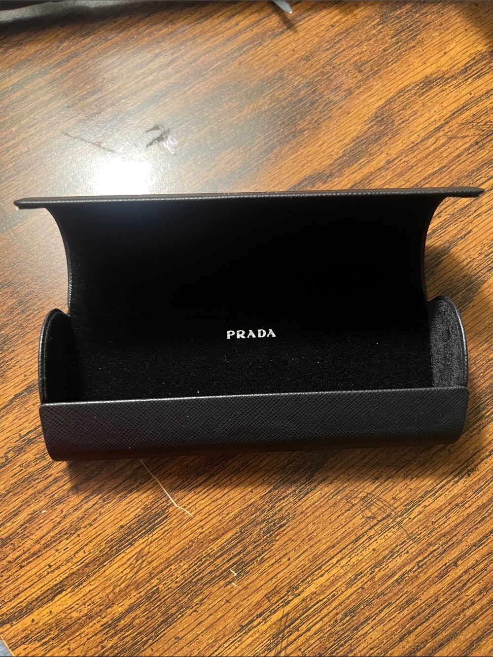 NEW: Prada black protective eyeglass/sunglass/hardshell textured case no glasses